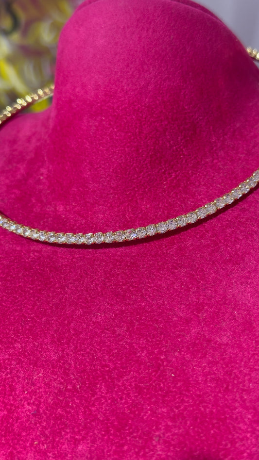 İnce Taşlı Su Yolu Kolye