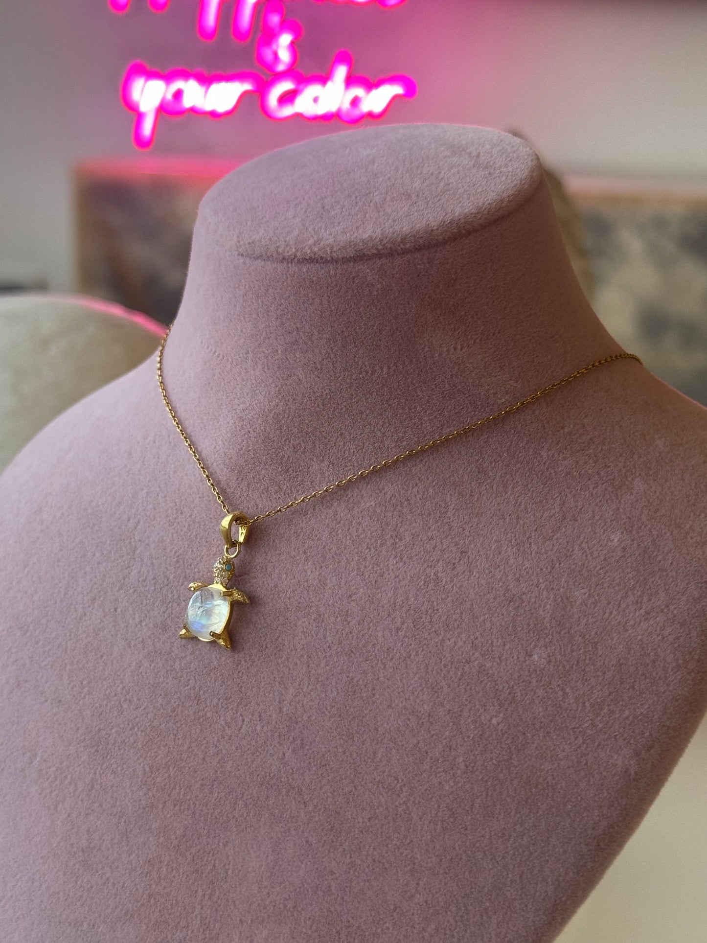 Ay Taşlı Kaplumbağa Kolye