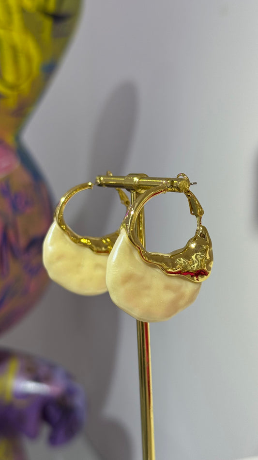 Kemik Dokulu Halka Küpe