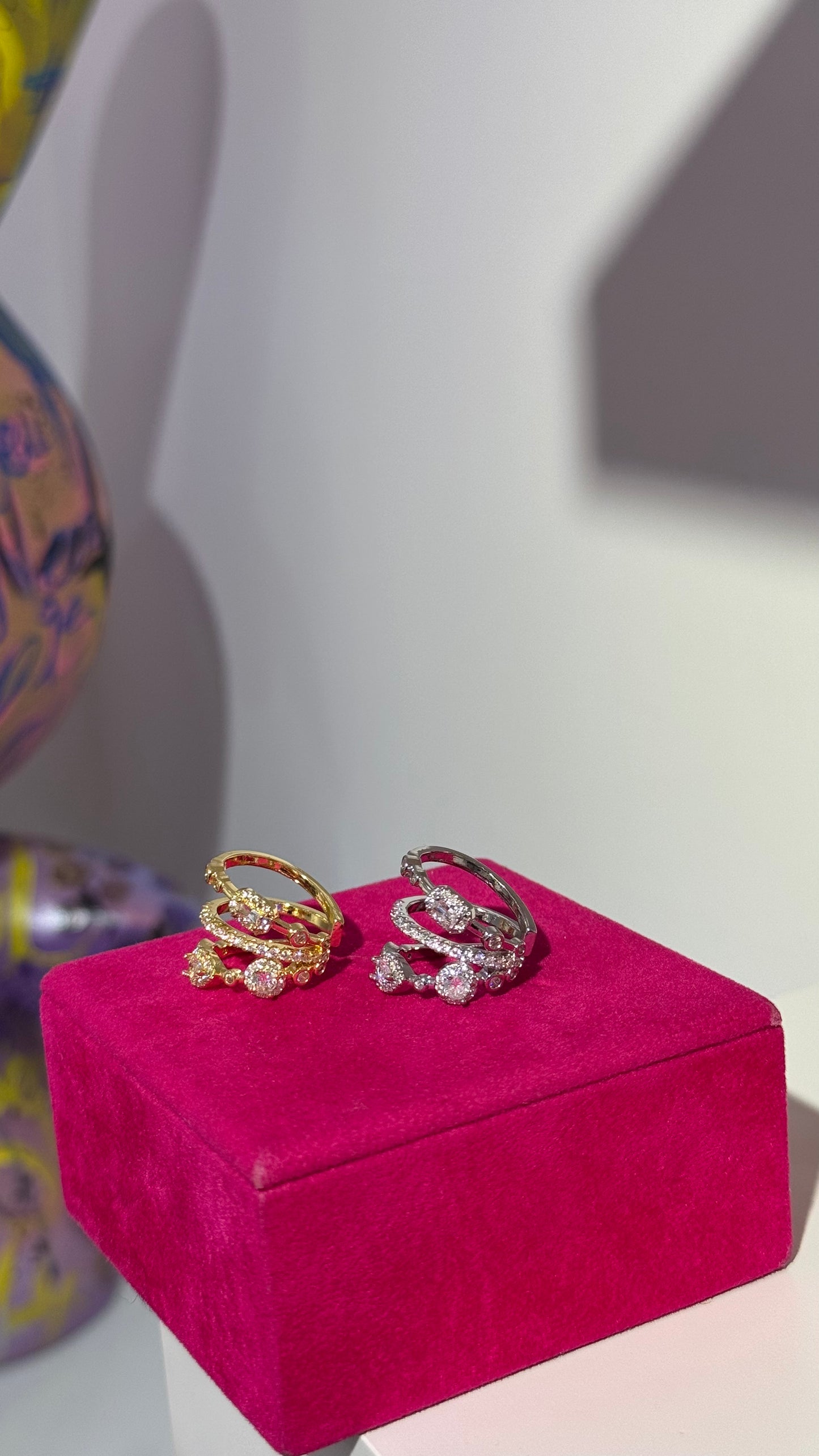 Çok Taşlı Earcuff