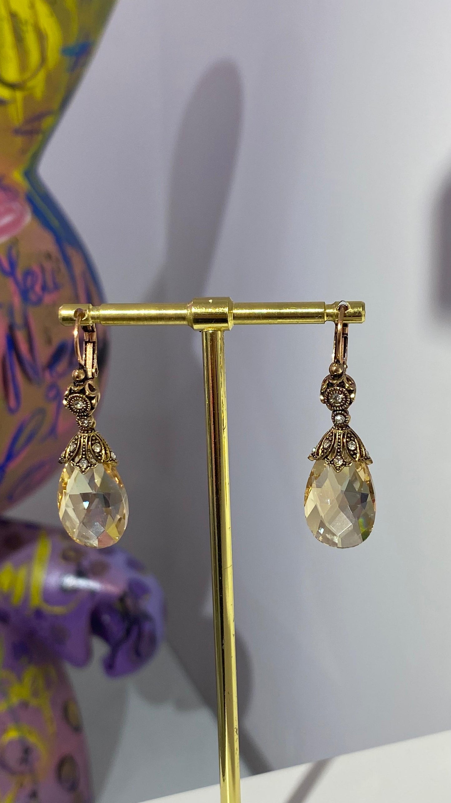 Vintage Sallantılı Küpe