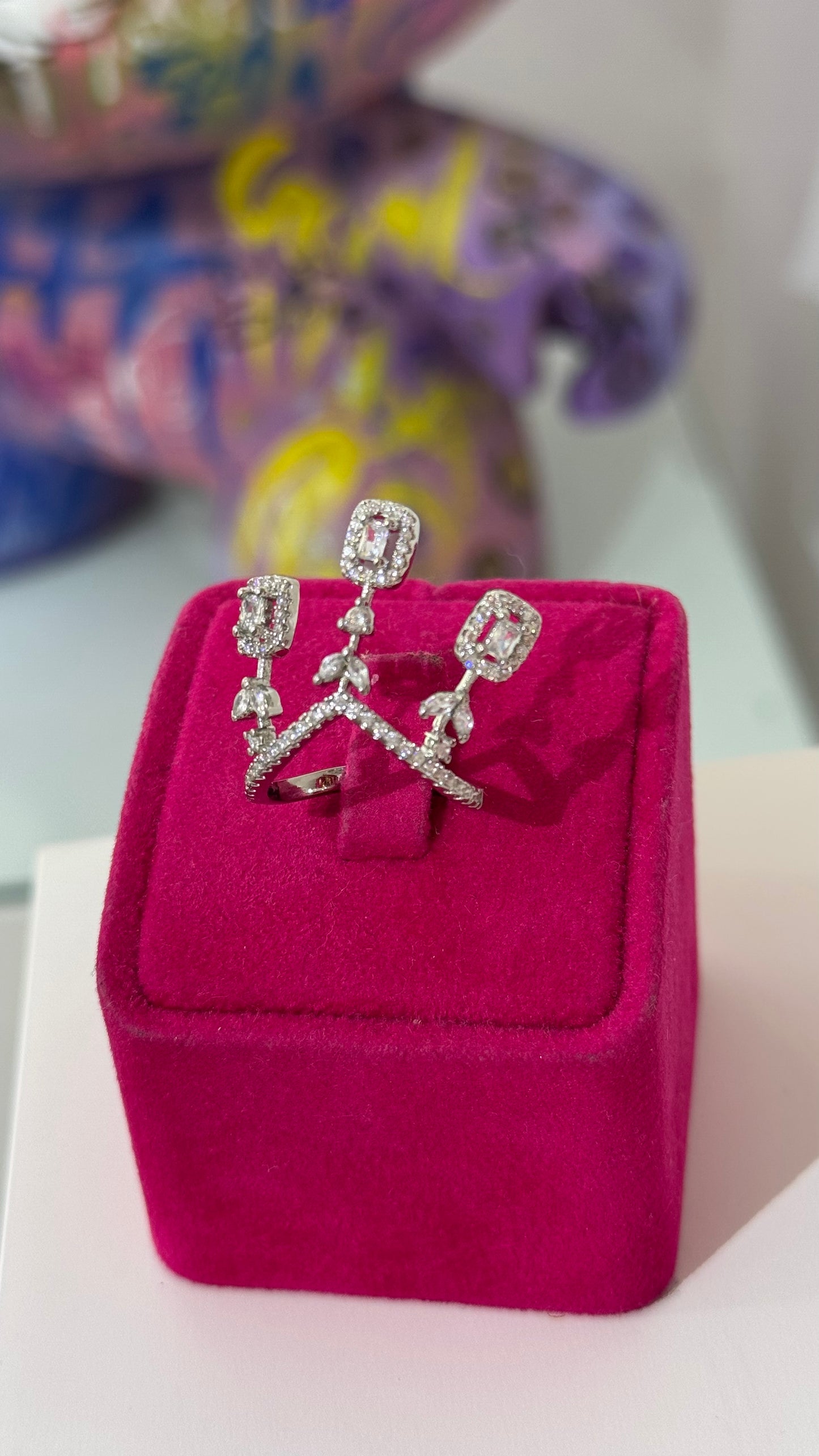 Üçlü Taşlı Yüzük