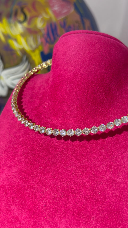 İri Taşlı Su Yolu Kolye