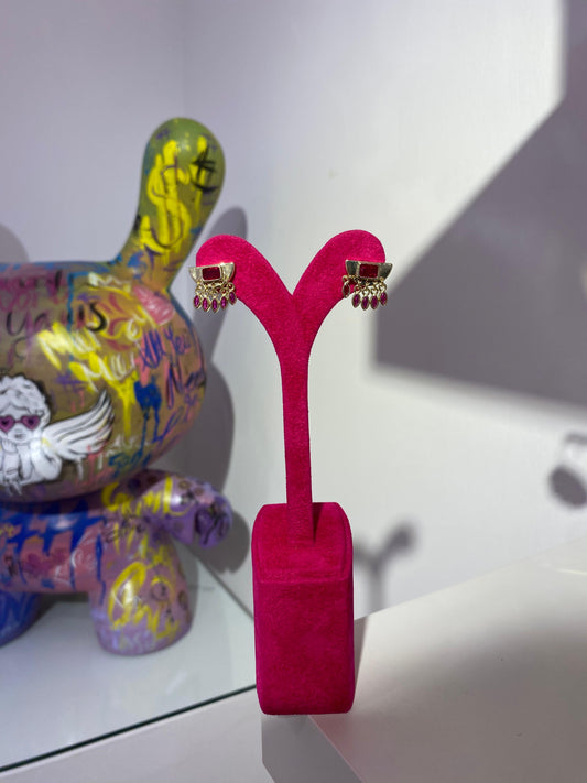 Kırmızı Taşlı Küpe