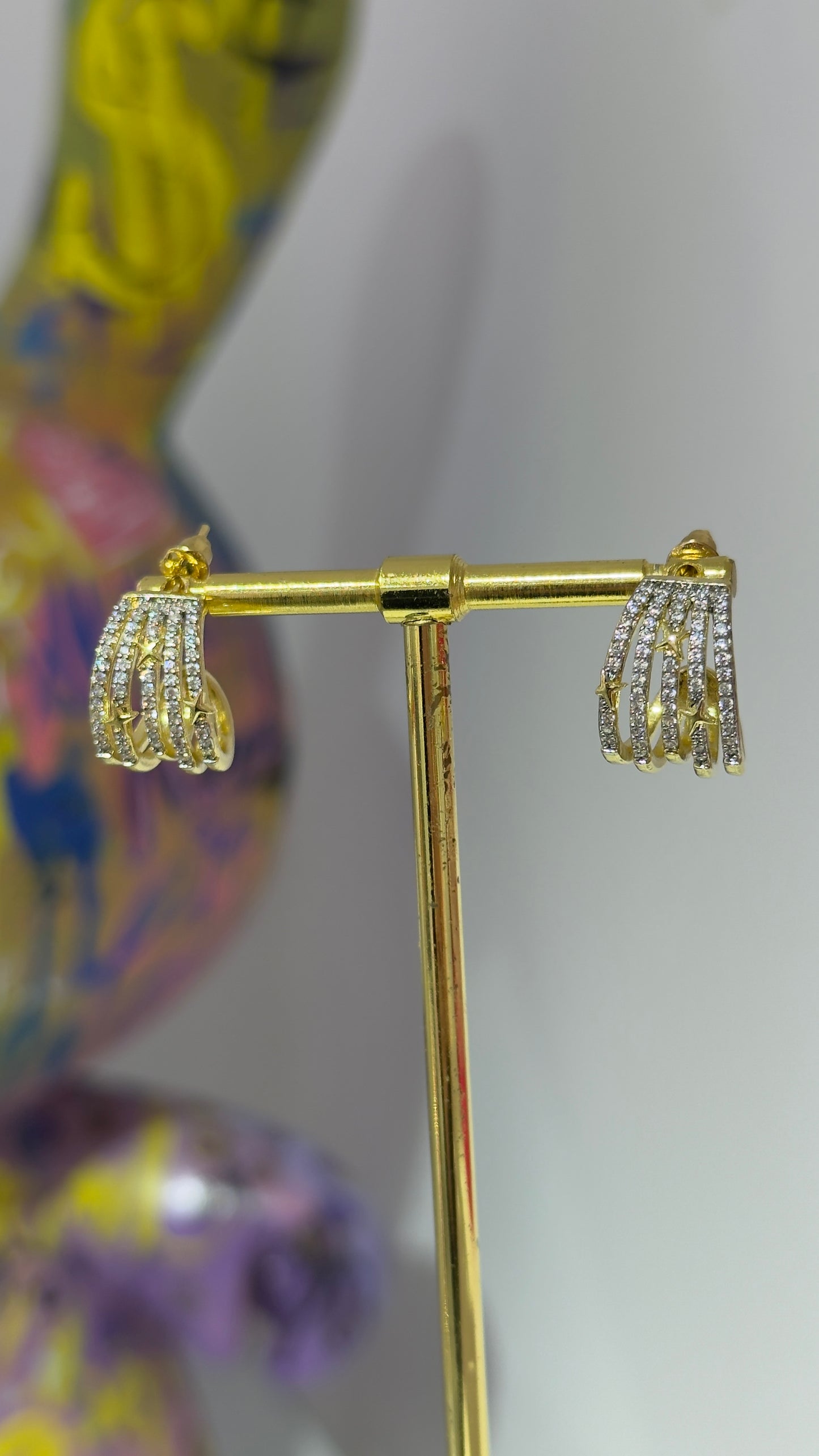 Taşlı Halka Küpe