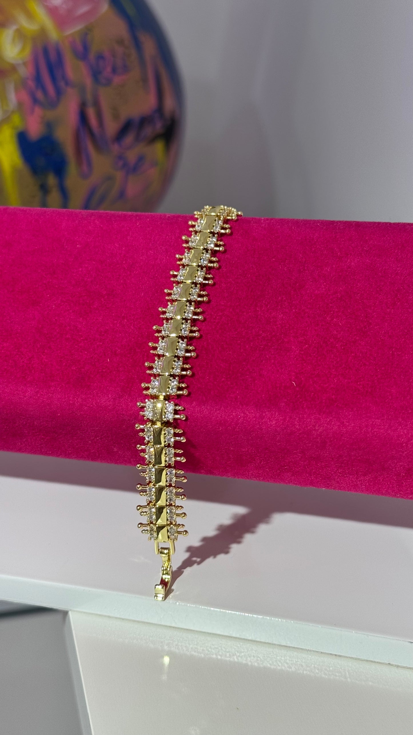 Tırtıklı Taşlı Bileklik