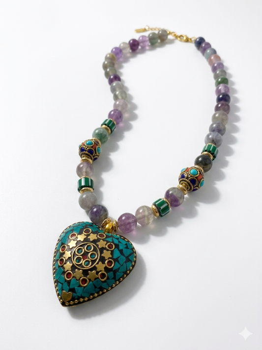 Kalpli Doğal Taş Kolye