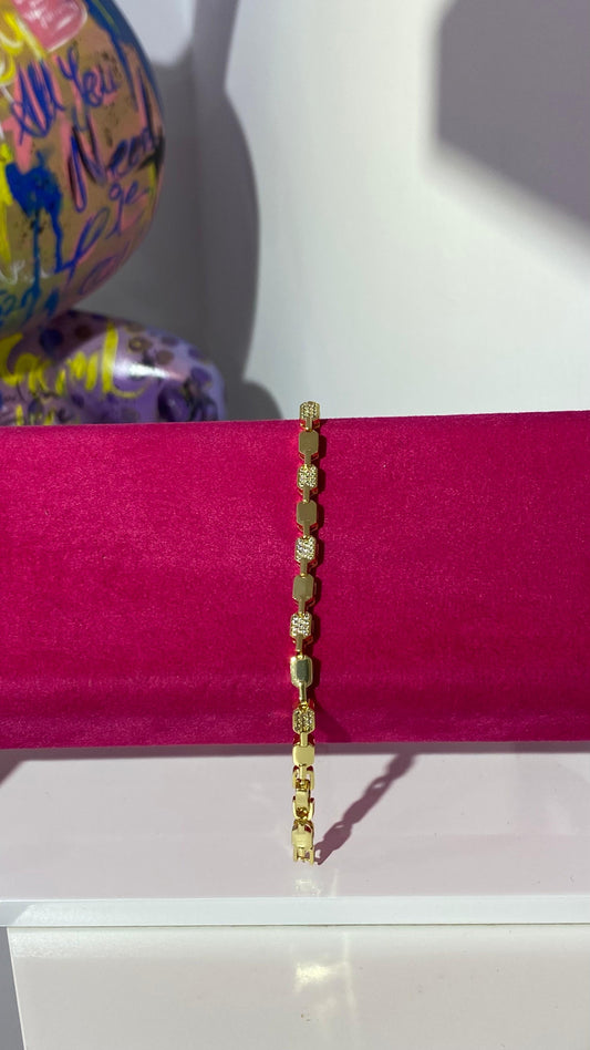 Taşlı Dikdörtgen Form Bileklik