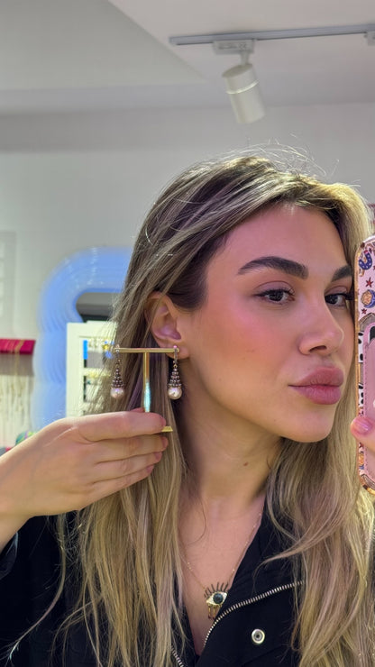 İncili Sallantılı Antik Küpe