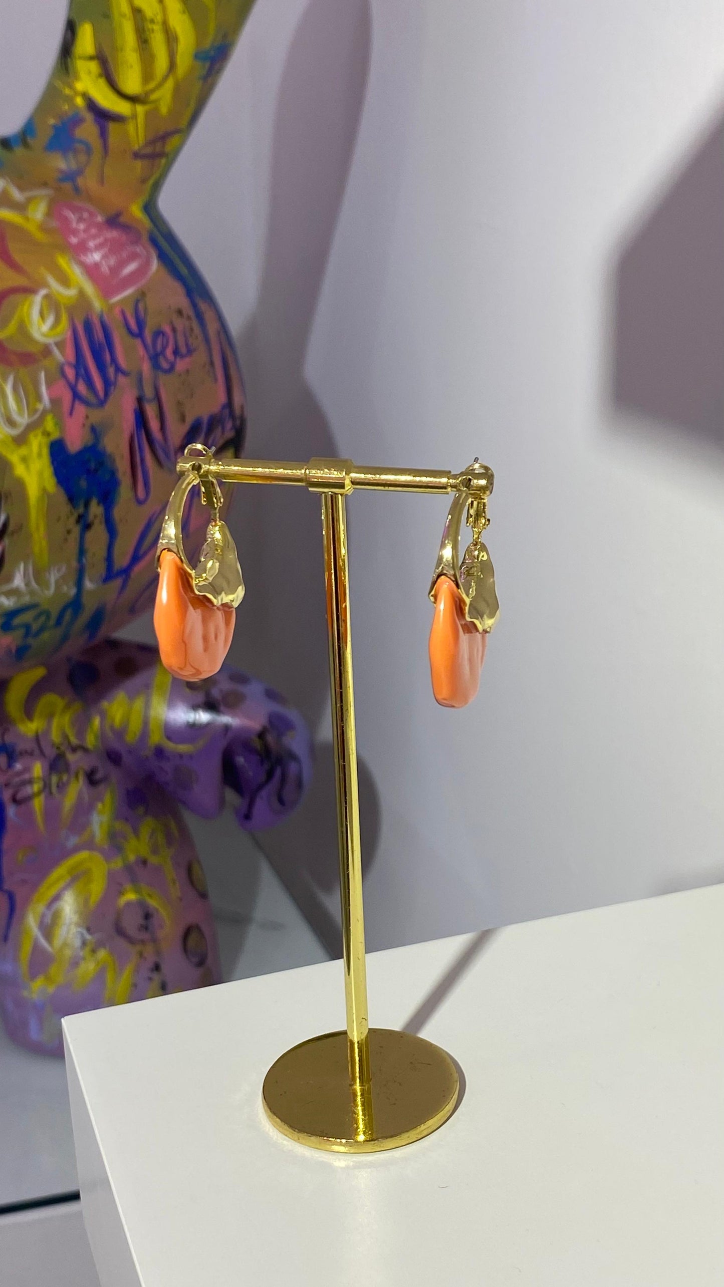 Turuncu Kemik Form Küpe