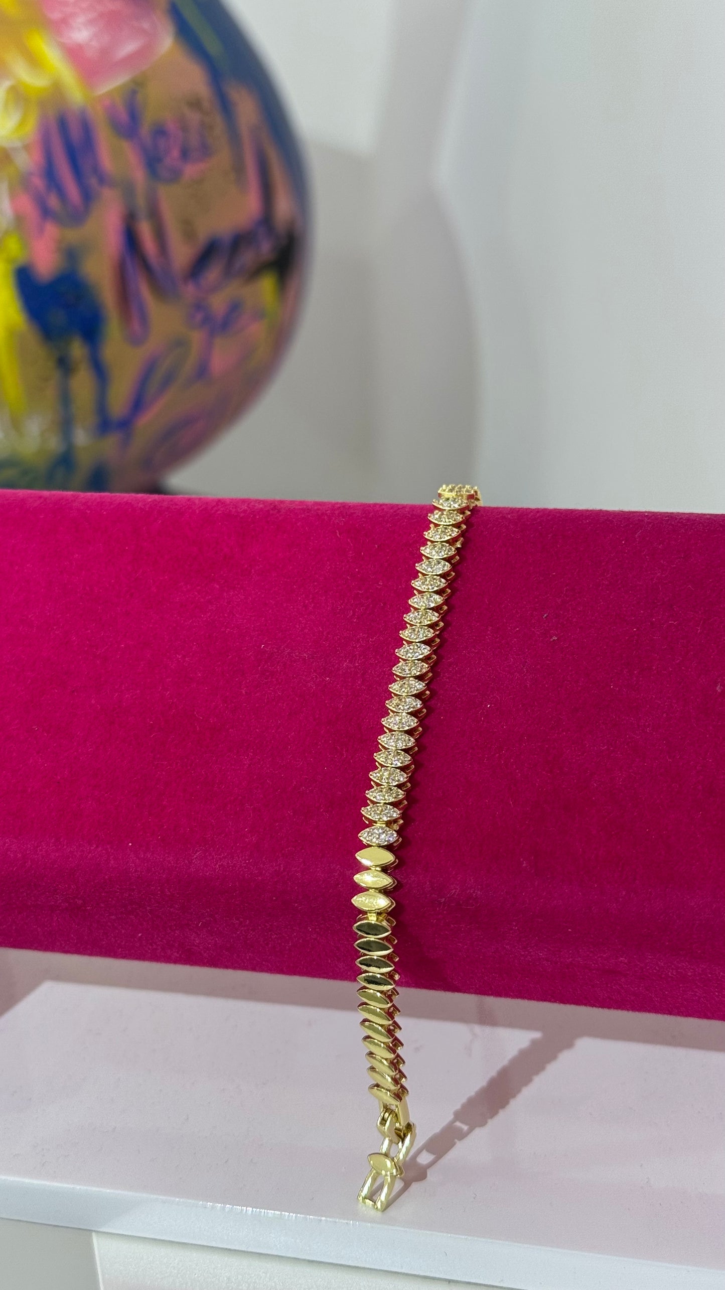 Tırtıklı Taşlı Bileklik