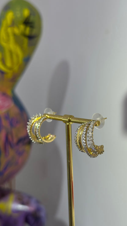 Tif Model Taşlı Küpe