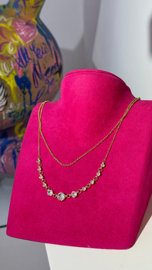 Çift Zincir Taşlı Kolye