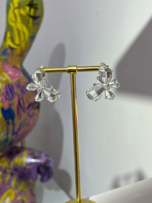 Kelebek Kristal Küpe