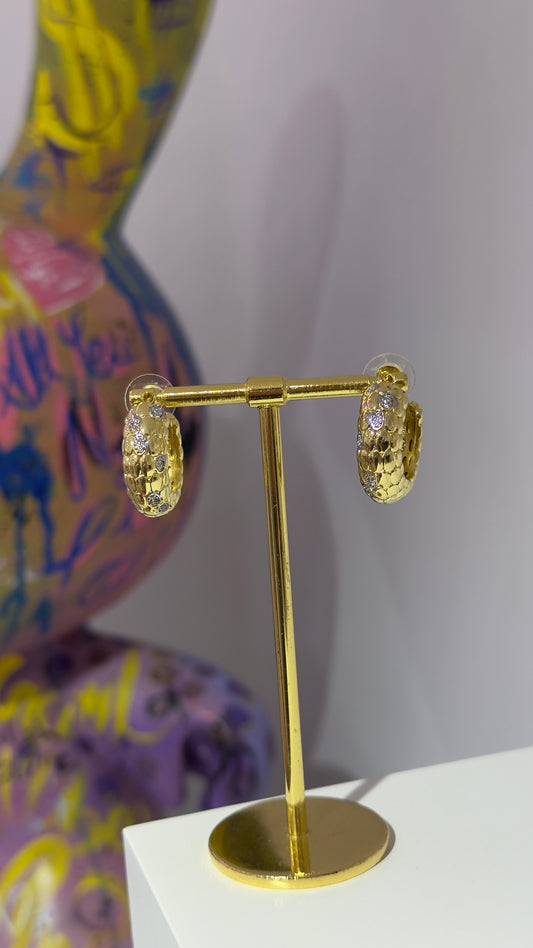 Yılan Desenli Halka Küpe