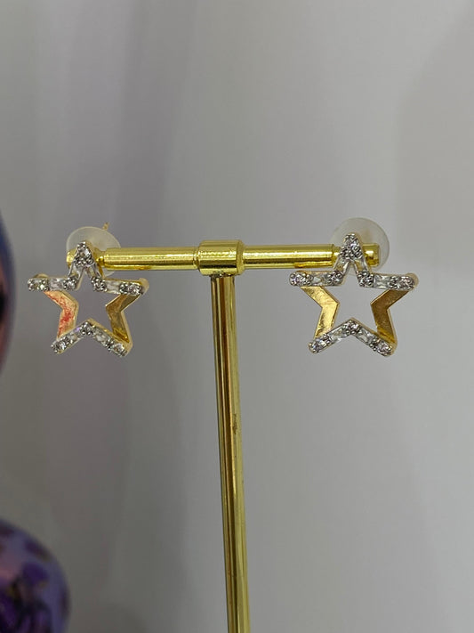 Taşlı Yıldız Küpe