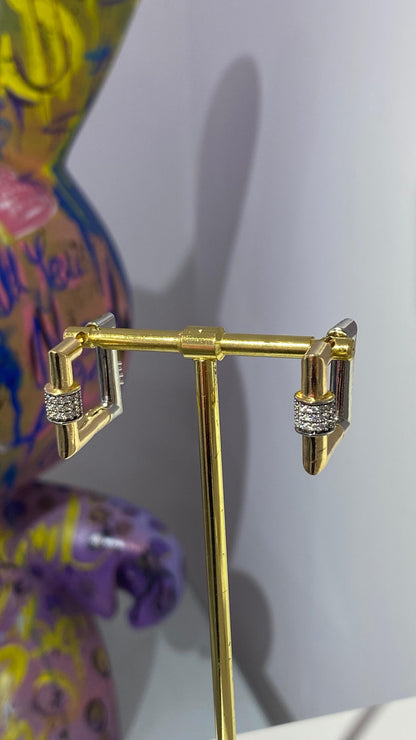 Kare İki Taraflı Küpe