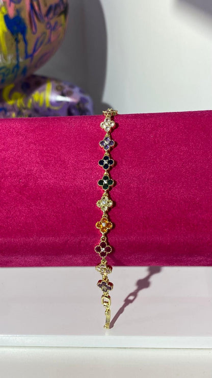 Renkli Yonca Bileklik