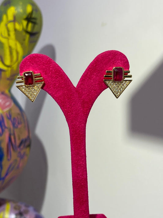 Kırmızı Üçgen Küpe