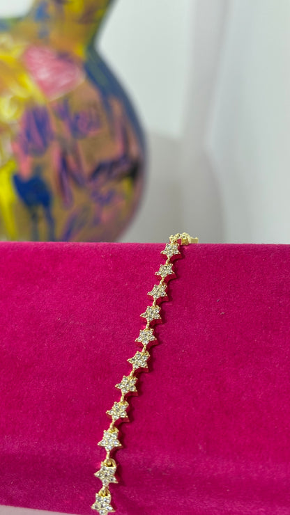 Yıldız Taşlı Bileklik