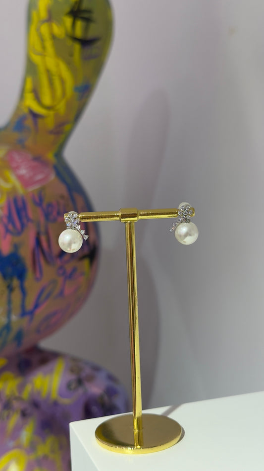 Minimal Taşlı İnci Küpe