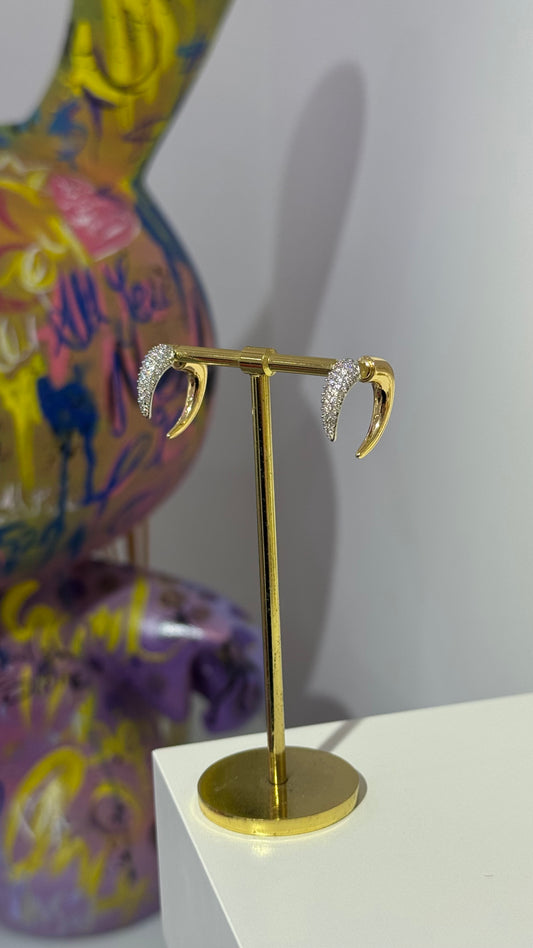 Taşlı Mini Diken Küpe