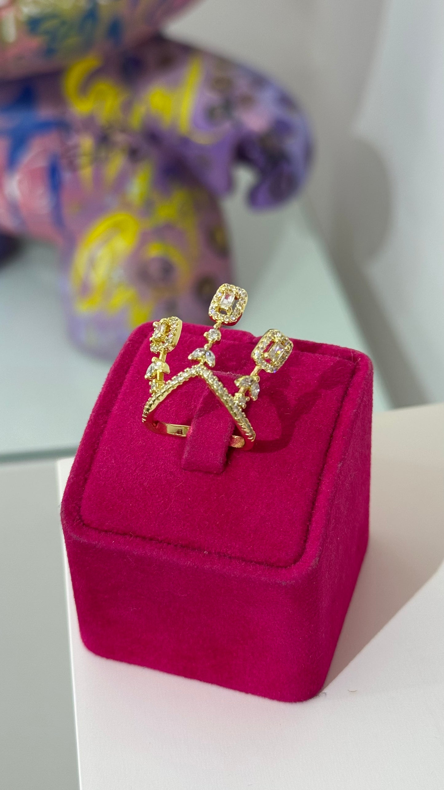 Üçlü Taşlı Yüzük