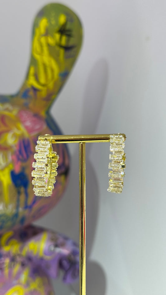 Baget Taş Halka Küpe