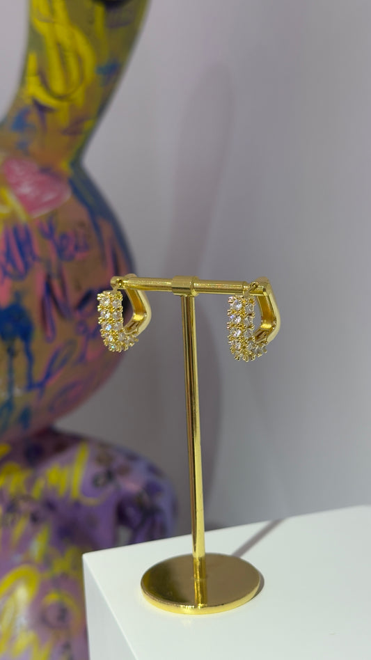 Taşlı Üçgen Küpe