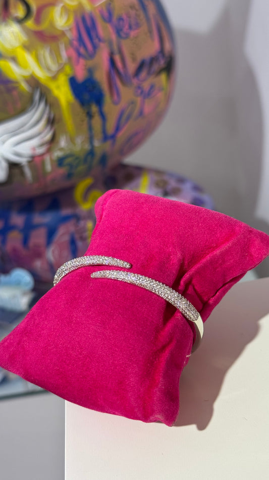 Taşlı Kelepçe Bileklik