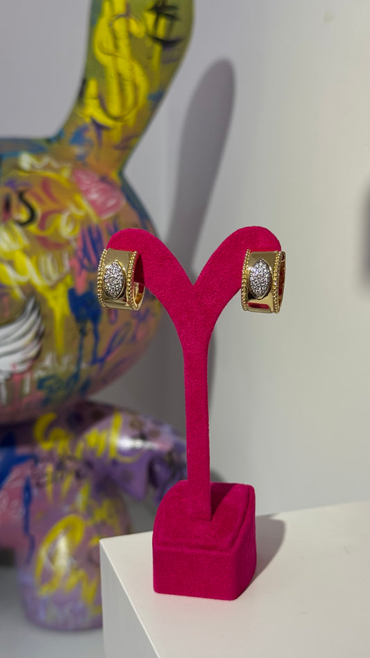 Taşlı Kalın Halka Küpe