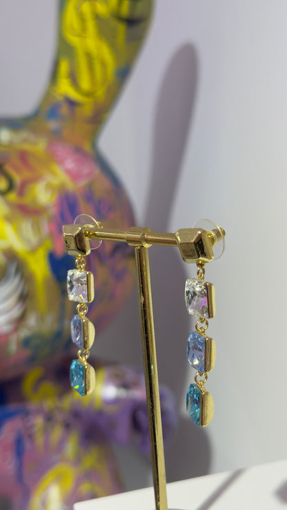 Mavi Kare Swarovski Sallantılı Küpe