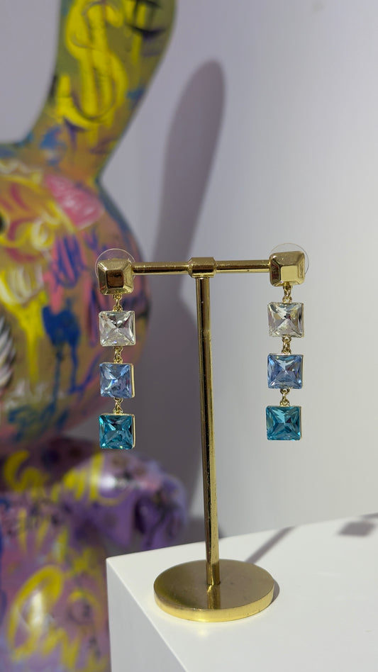 Mavi Kare Swarovski Sallantılı Küpe