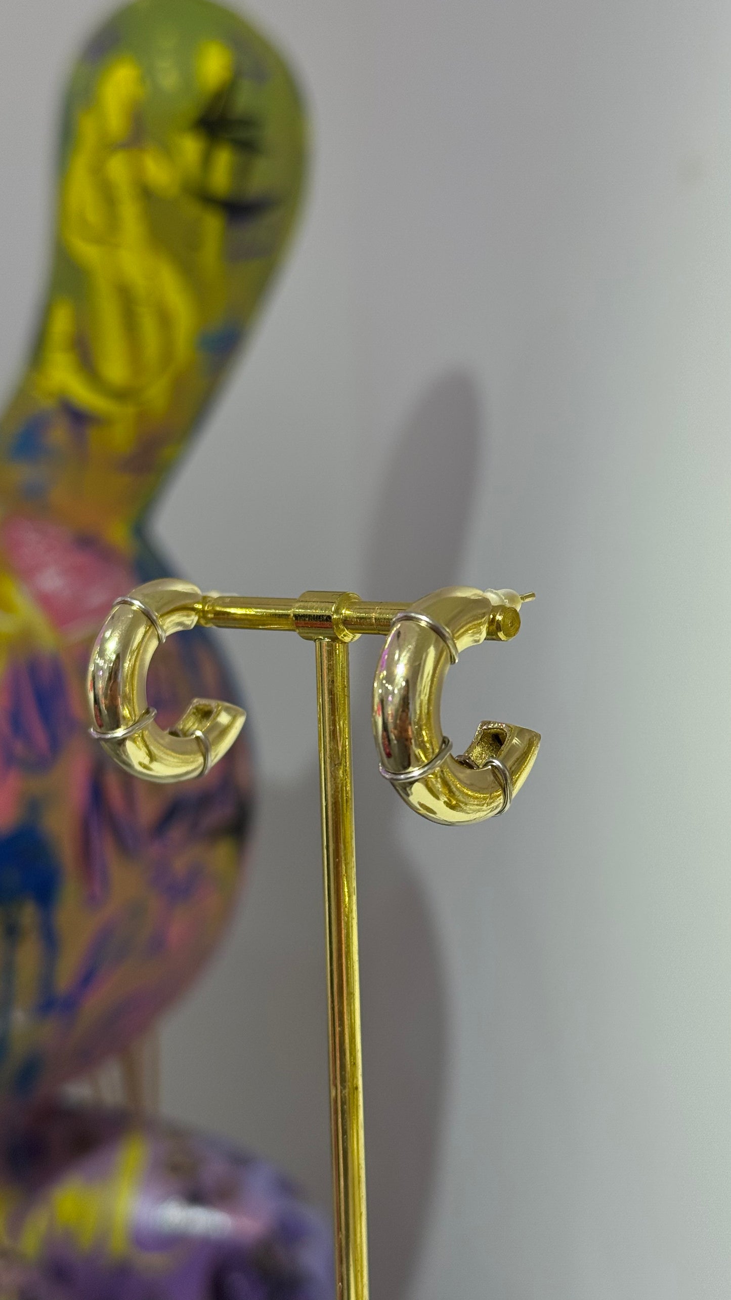 Gold Detaylı Halka Küpe