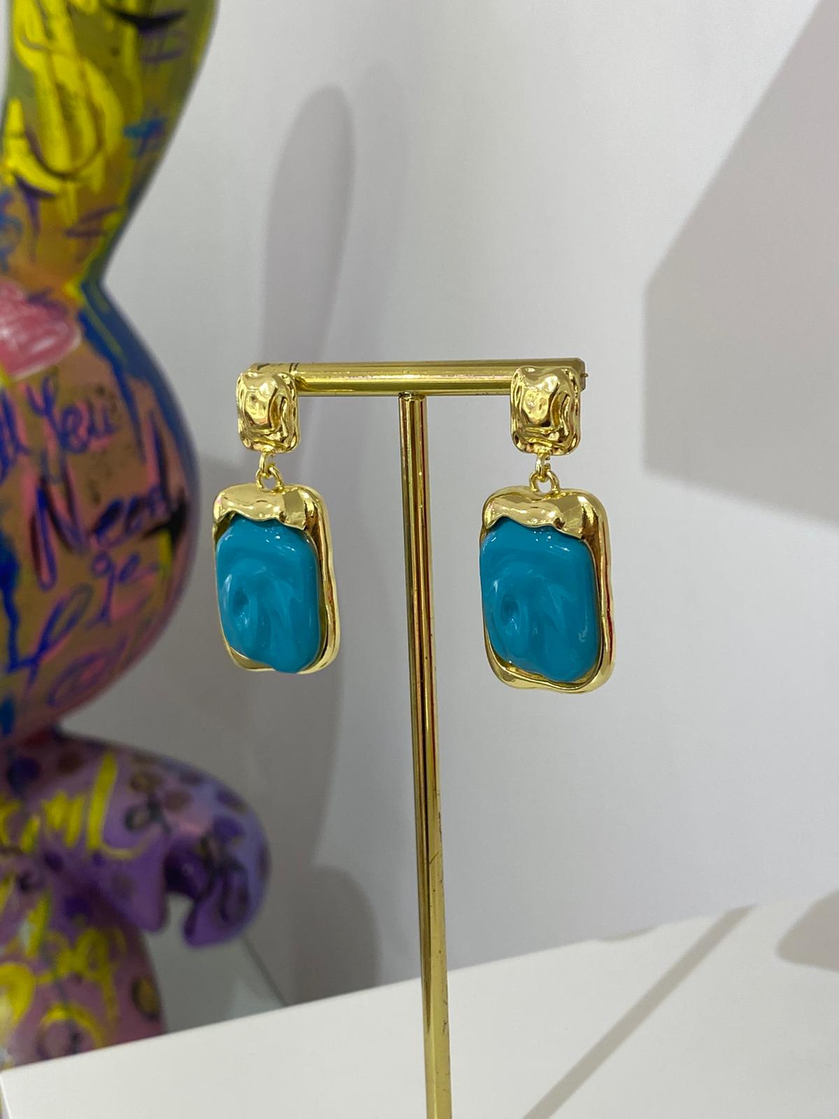 Mavi Sallantılı Küpe